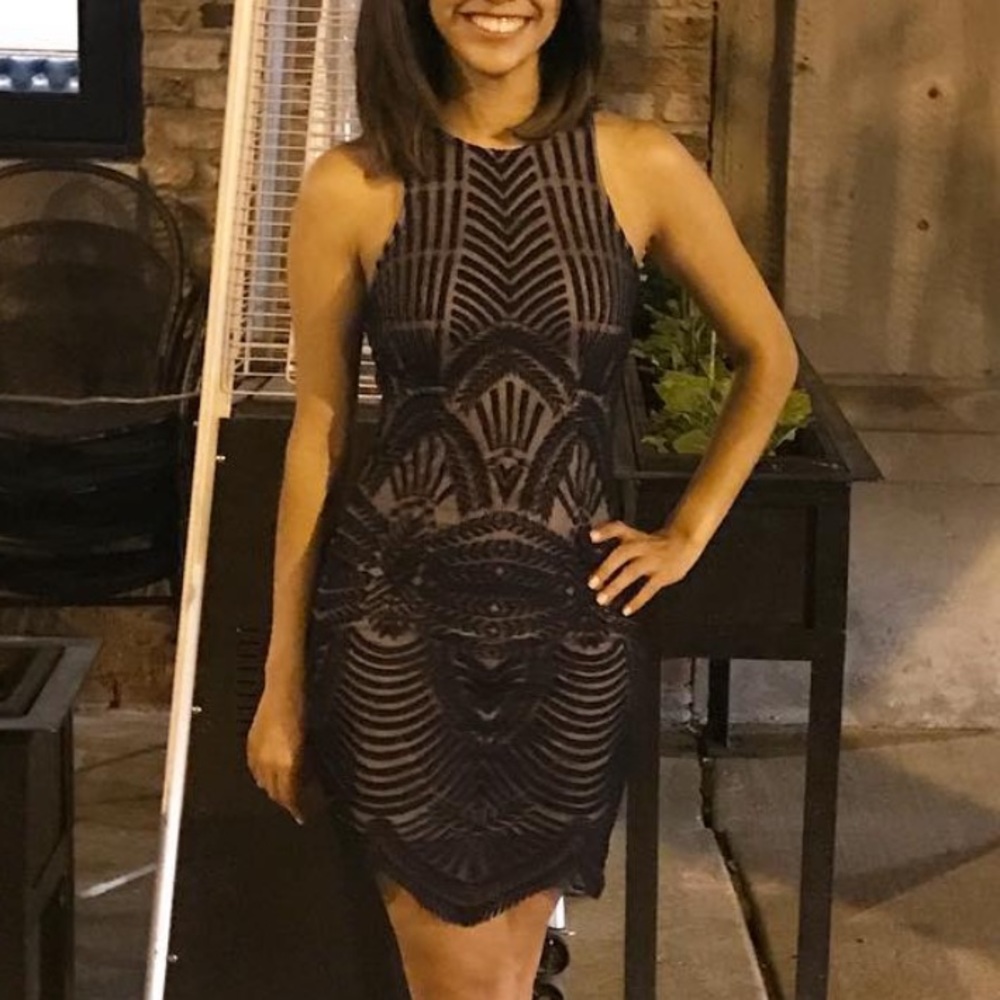 Hello Molly Navy/Nude Dress
